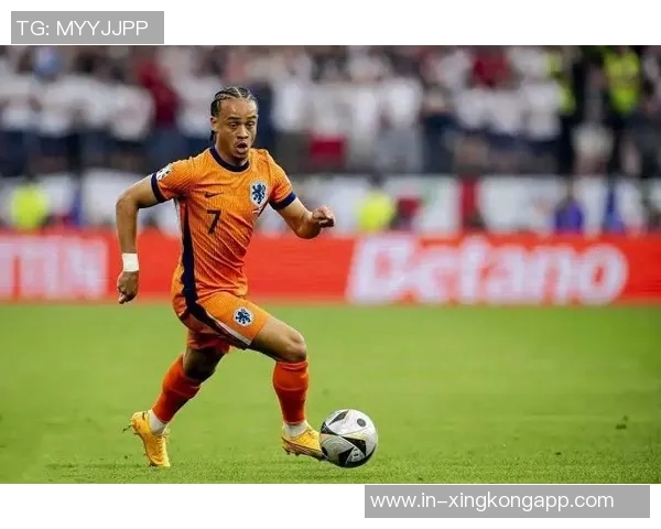 四名英超球员齐发力荷兰队历史首次同场破门创佳绩 四名英超球员齐发力荷兰队历史首次同场破门创佳绩