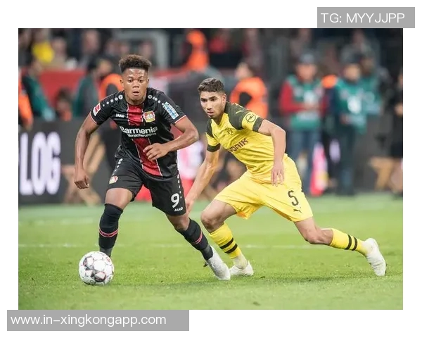 曼联形势向好冬窗不再急迫莱昂外租或成新选择